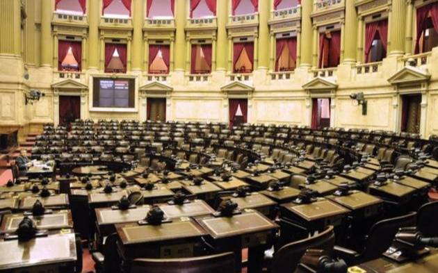 Oposición pide arrancar por Diputados