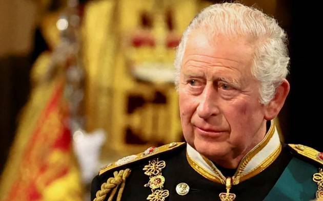 El rey Carlos habló de su cáncer en la televisión