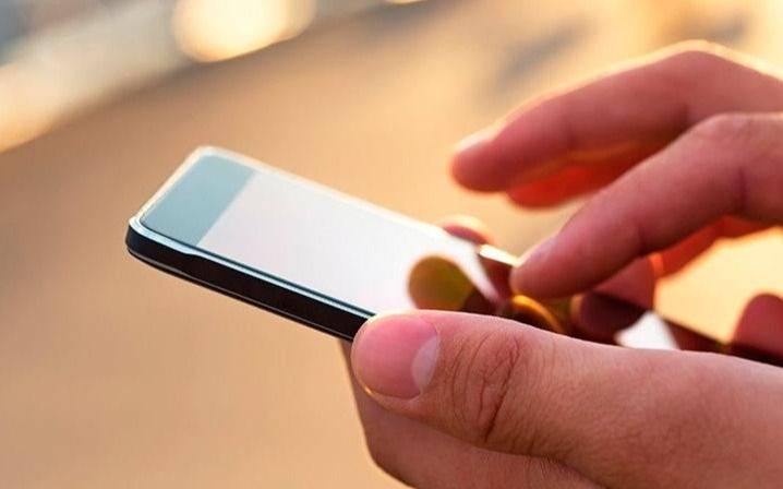 Un tercio de los usuarios reconoce hacer un uso problemático del celular