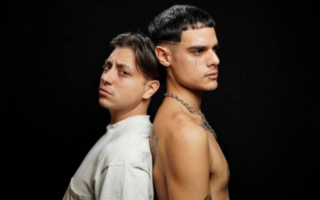 Ca7riel y Paco Amoroso se bajan de la música