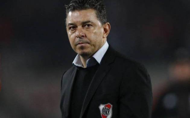 A Gallardo le interesa un ex lateral de Estudiantes