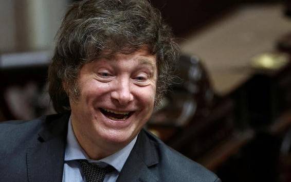 Milei lidera un ranking de imagen y Esteban Bullrich sorprende