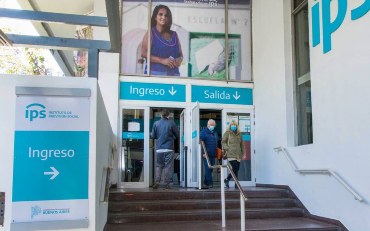 El IPS paga el medio aguinaldo