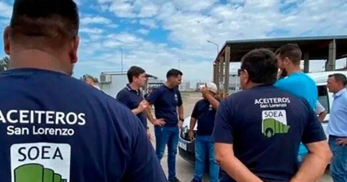 Los aceiteros otra vez en huelga por los salarios | El Dia