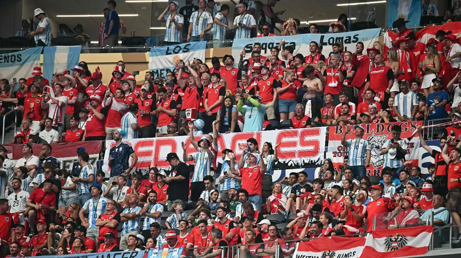 El color de Argentina vs Austria