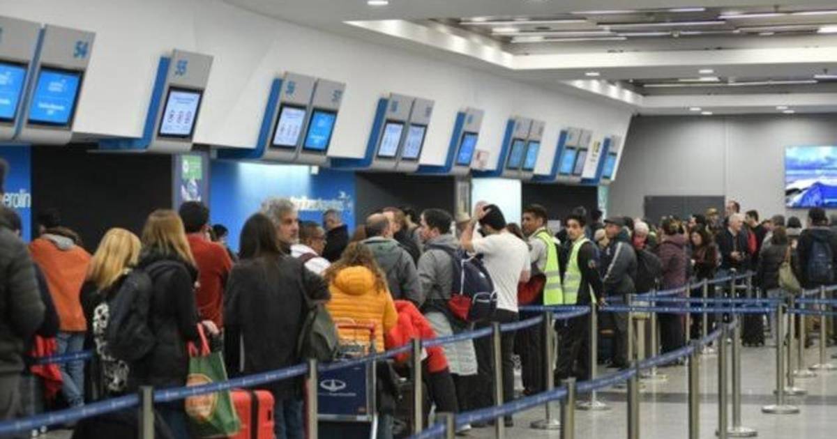 Aumentan 565% tasa aeroportuaria y por eso los pasajes costarán más caros | El Dia
