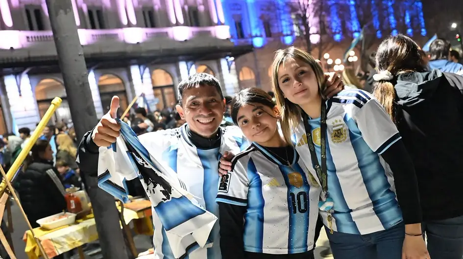 En imágenes | La Plata explotó de felicidad con Argentina