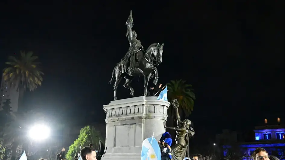 En imágenes | La Plata explotó de felicidad con Argentina