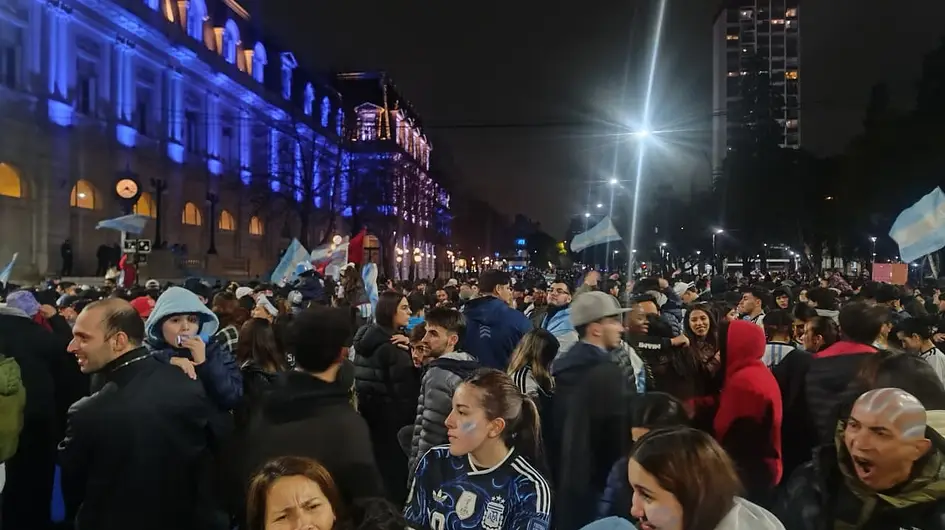 Orgullosos de la Selección: en La Plata, agradecimiento eterno