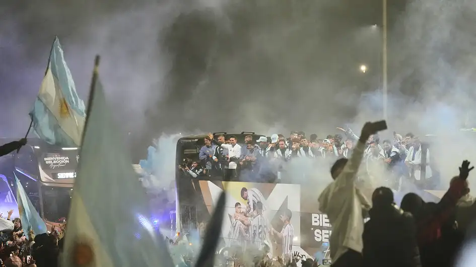 La emotiva bienvenida a la Selección en el país