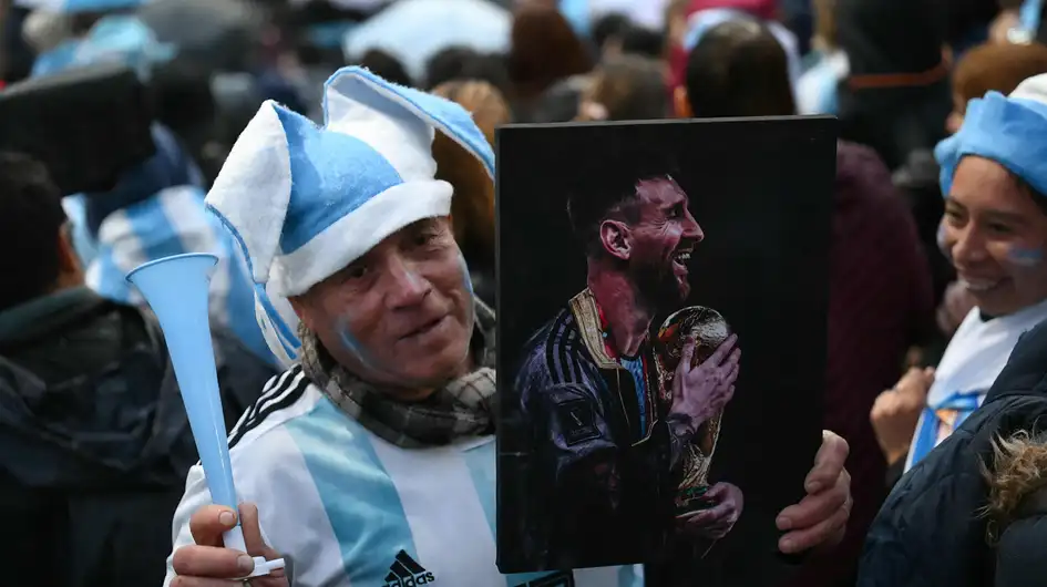 La emotiva bienvenida a la Selección en el país