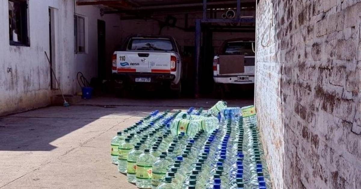 ¿Vuelta a la época colonial? Dos barrios platenses sin agua