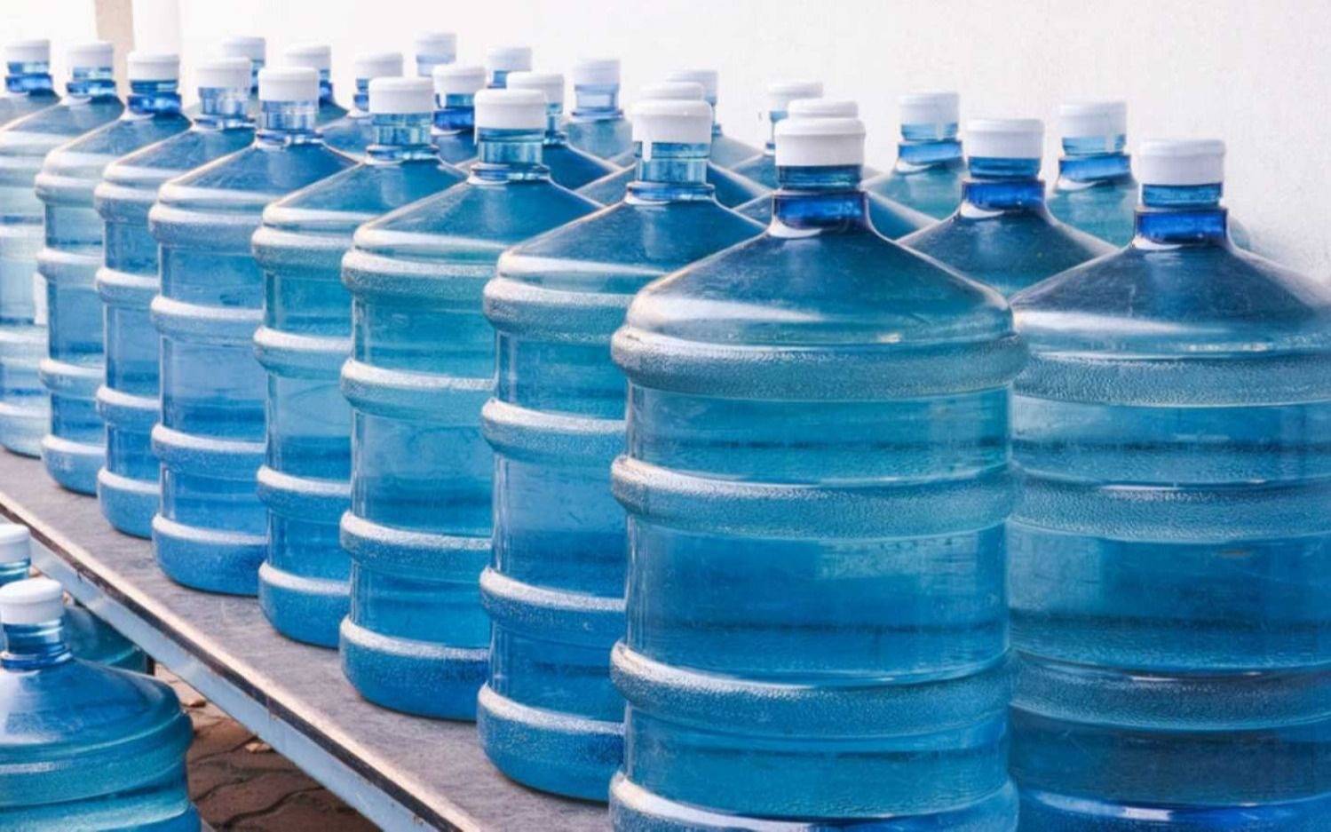 Otra jornada de problemas con la entrega de bidones en Gonnet