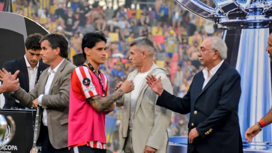 El final y el escándalo en Santiago