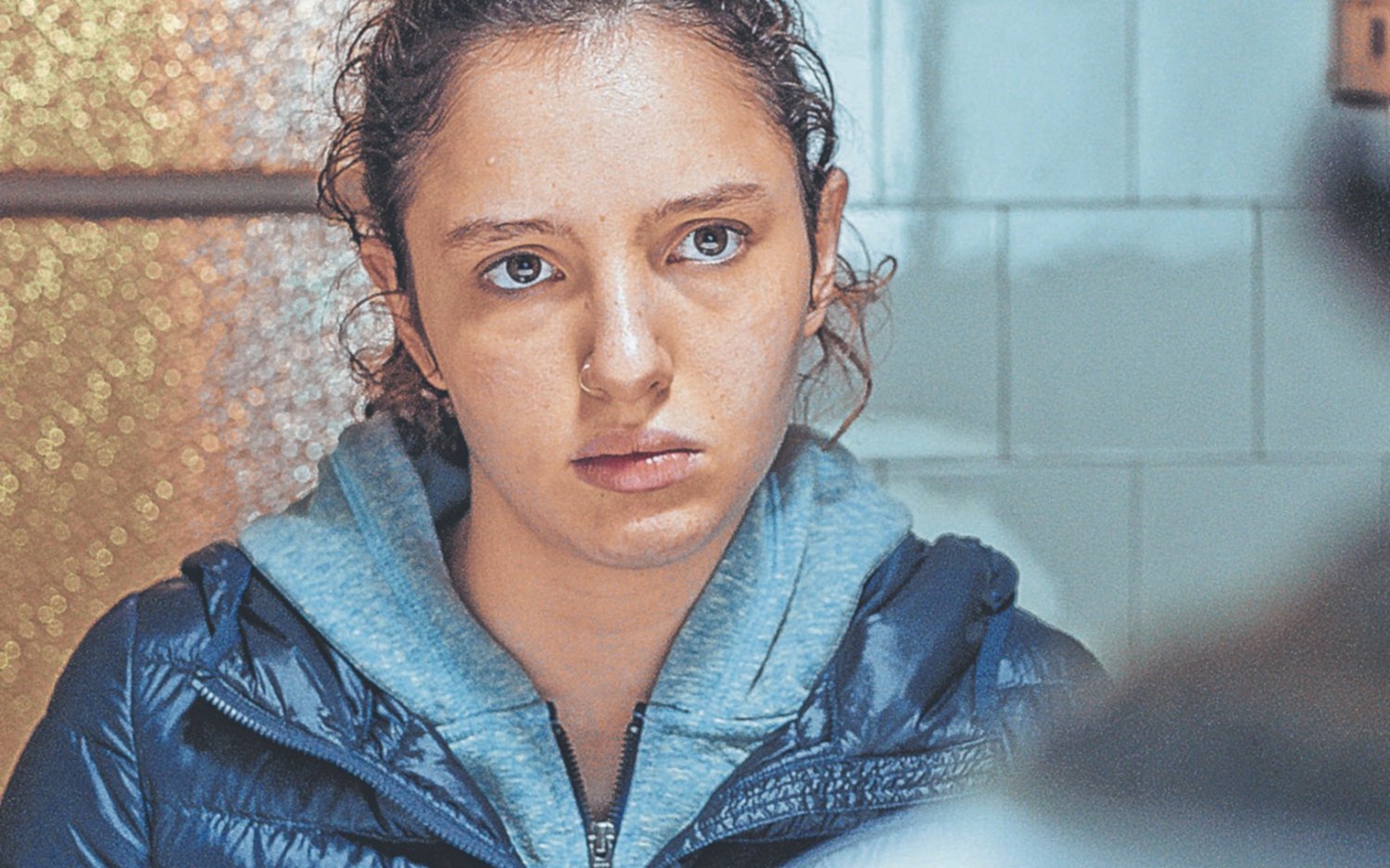 “Invisible” Una adolescente desamparada contra todo