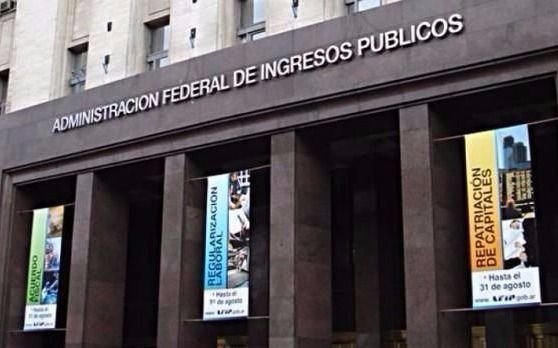 Con gran aporte del IVA, la recaudación trepó 32%