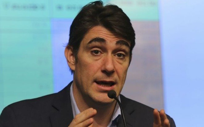 El Gobierno admite que la suba del gas será “un poco” mayor en los sectores medios y bajos