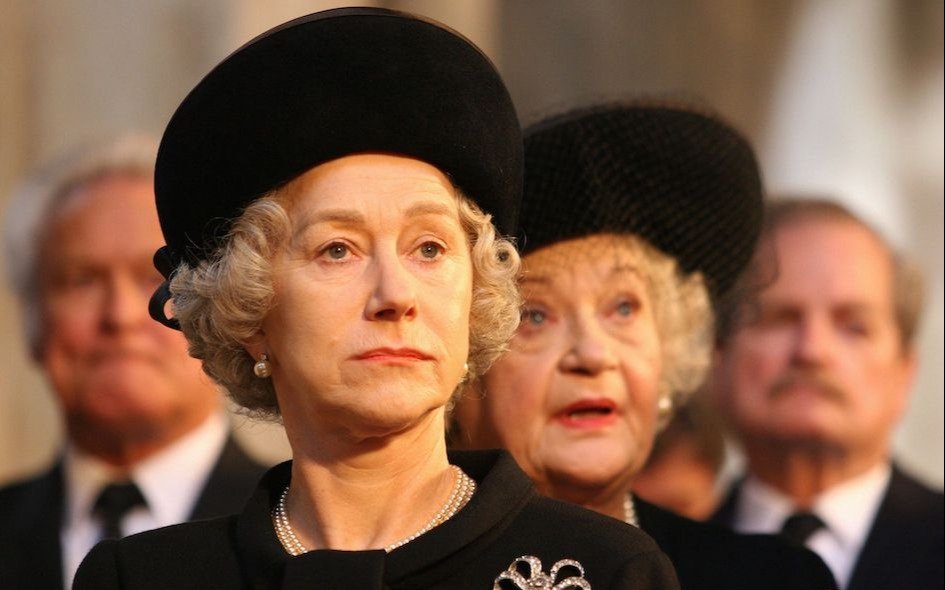 Helen Mirren, la “reina” de la interpretación cumple 75 años