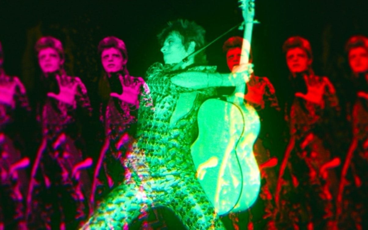 “Moonage Daydream”: Bowie estalla en la pantalla