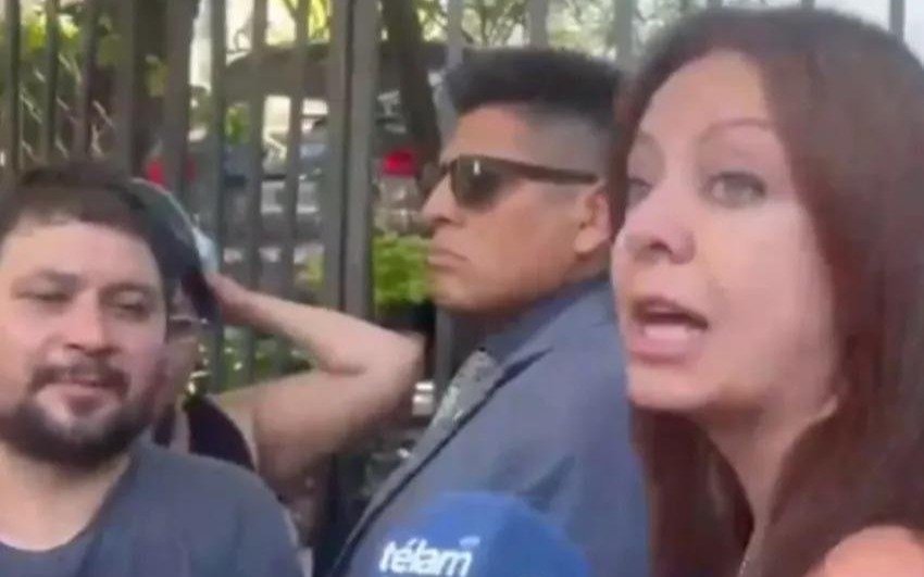 Un dardo a una ministra con la interna de San Miguel como telón de fondo