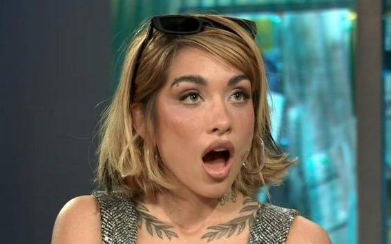 María Becerra, al hueso