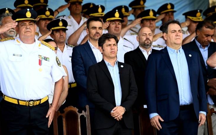 Kicillof pisa la pelota y analiza escenarios para definir la fecha electoral