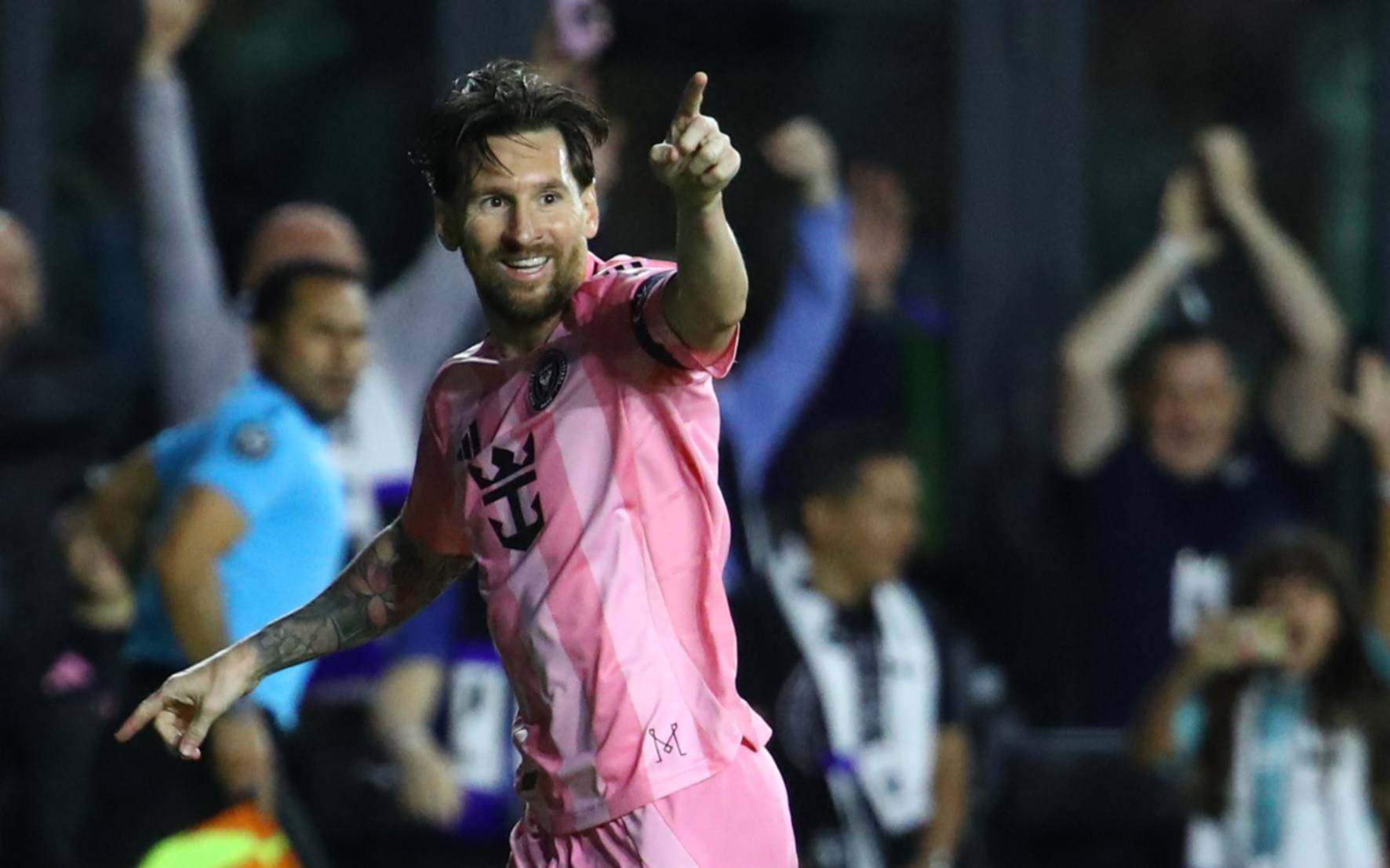 Gol de Messi para que Inter siga en la Concachampions