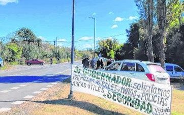 Vecinos de Arana y zonas rurales se movilizaron para pedir por seguridad