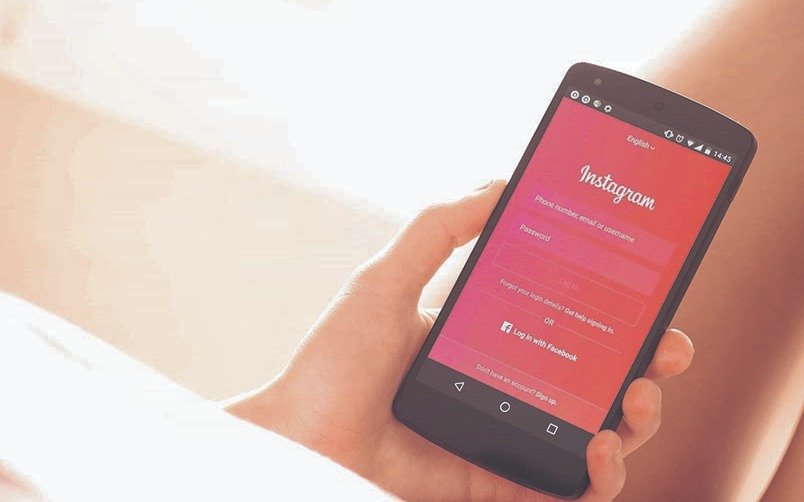 Cortar el scroll: poner un freno al tiempo en redes sociales