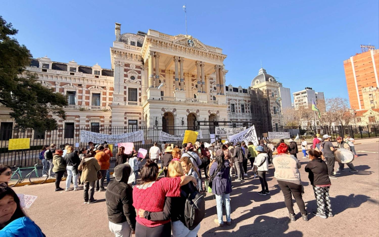 Feriantes de Parque Saavedra se manifestaron en contra de la reubicación