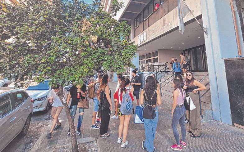 La “ola” estudiantil tendrá más oferta y valores estables