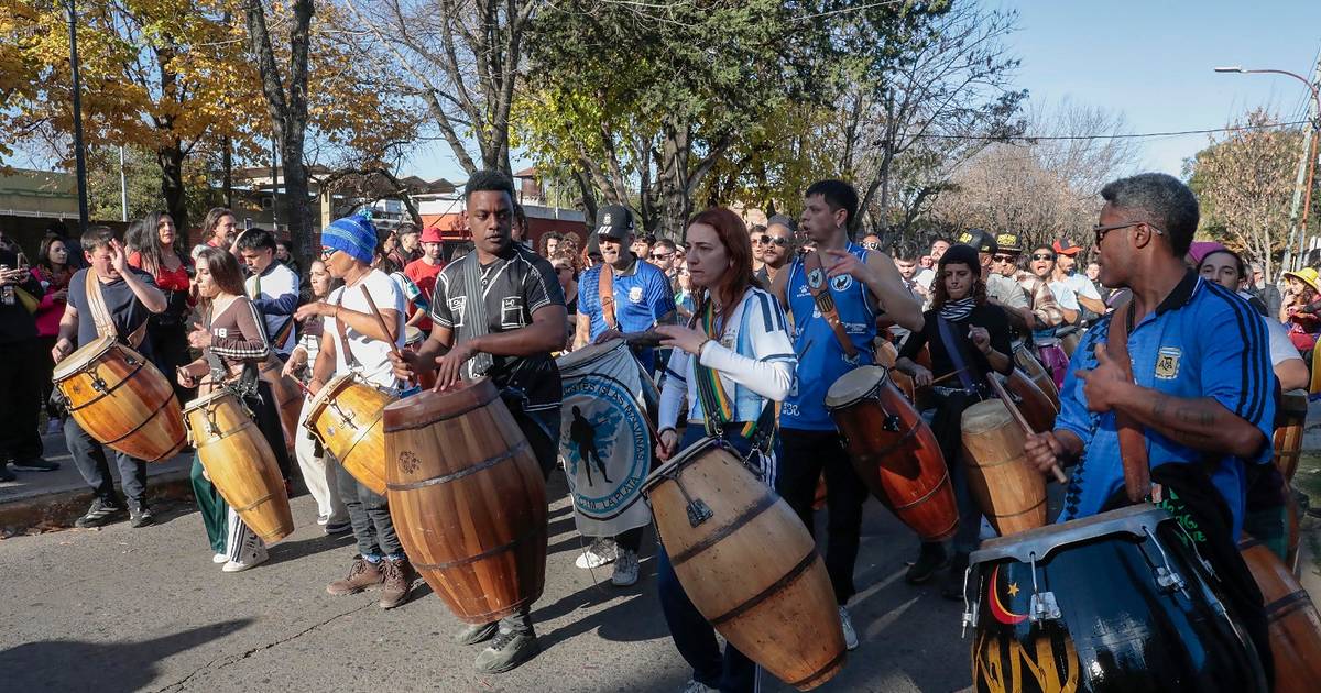 A puro ritmo en Tolosa, La llamada de Candombe del 25 | El Dia